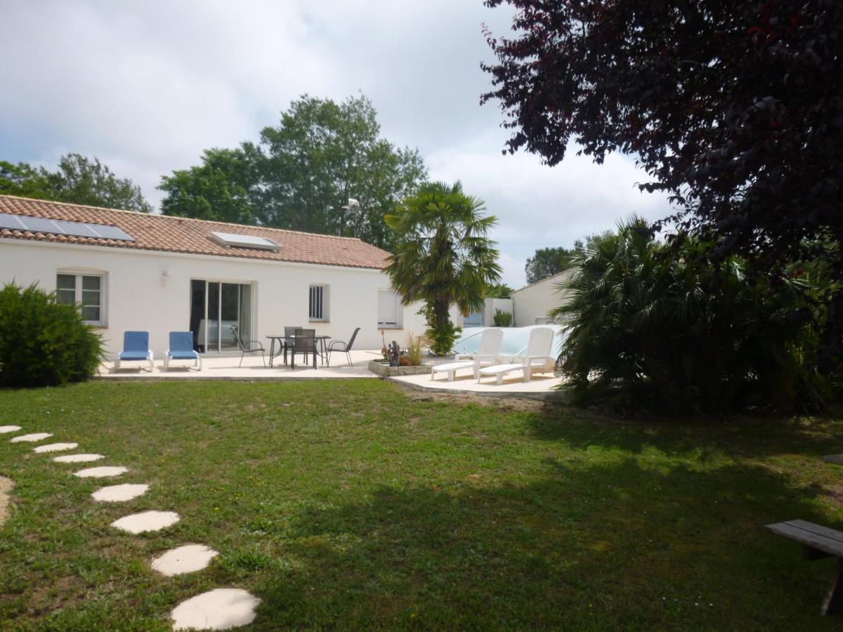 L'eden naturiste Challans Exterior foto