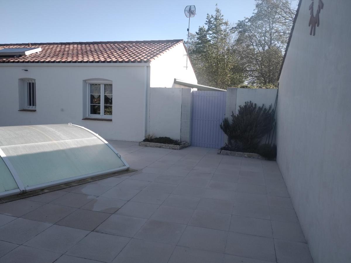 L'eden naturiste Challans Exterior foto