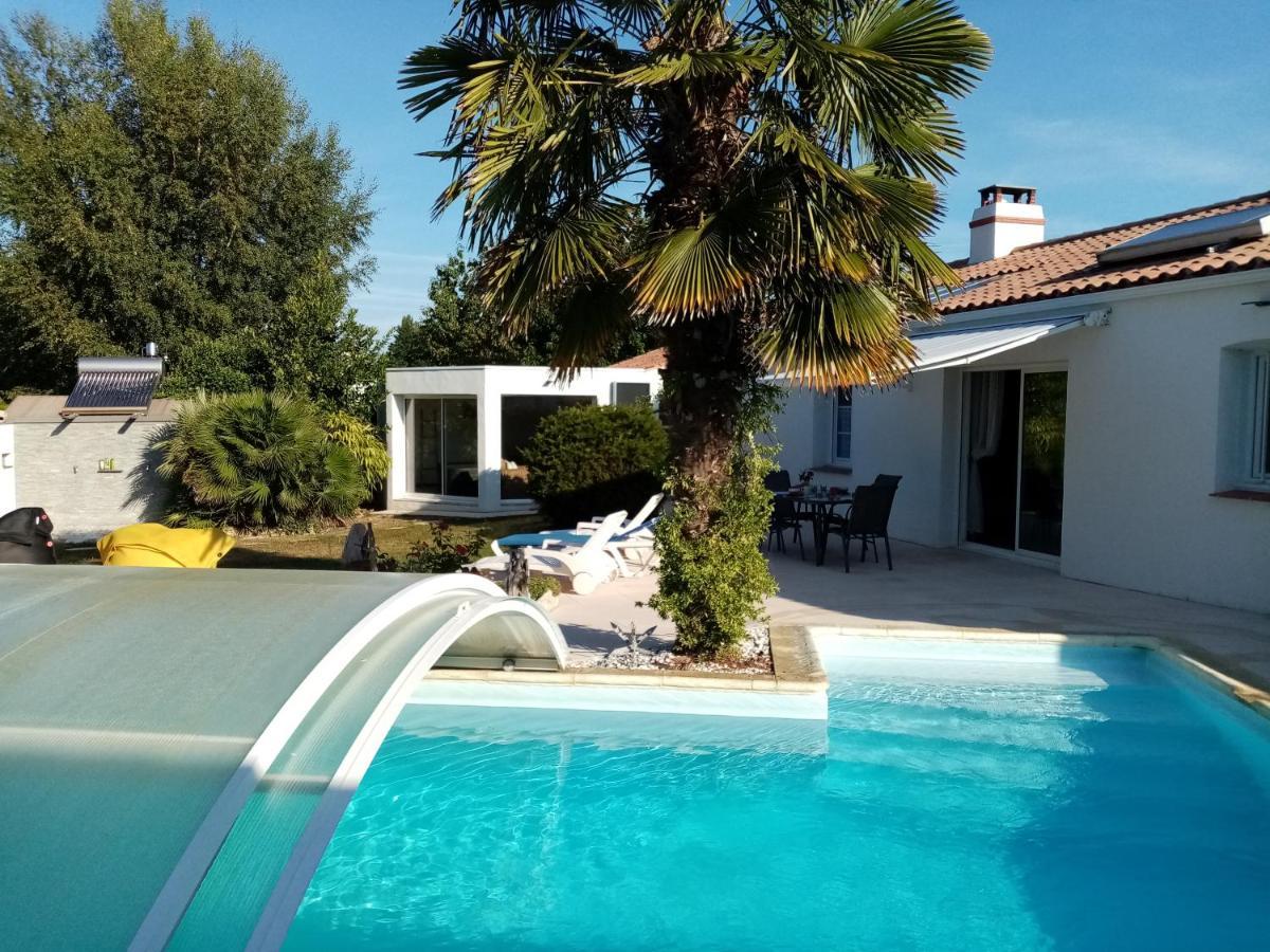 L'eden naturiste Challans Exterior foto