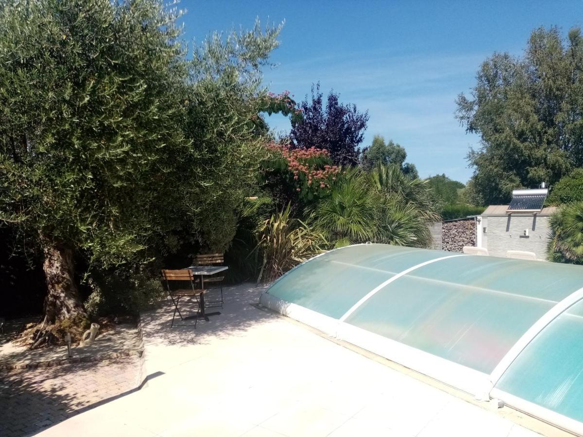 L'eden naturiste Challans Exterior foto
