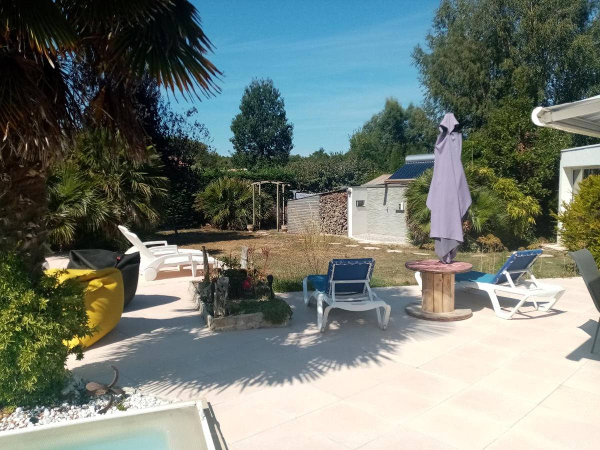 L'eden naturiste Challans Exterior foto